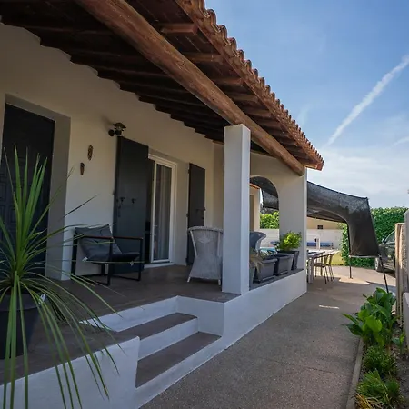 La Garonnaise: Climatisation, Barbecue Et Piscine * Garons
