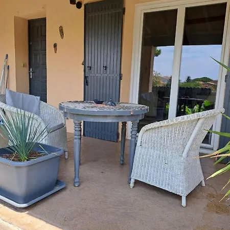 Nimes-camargues * Garons